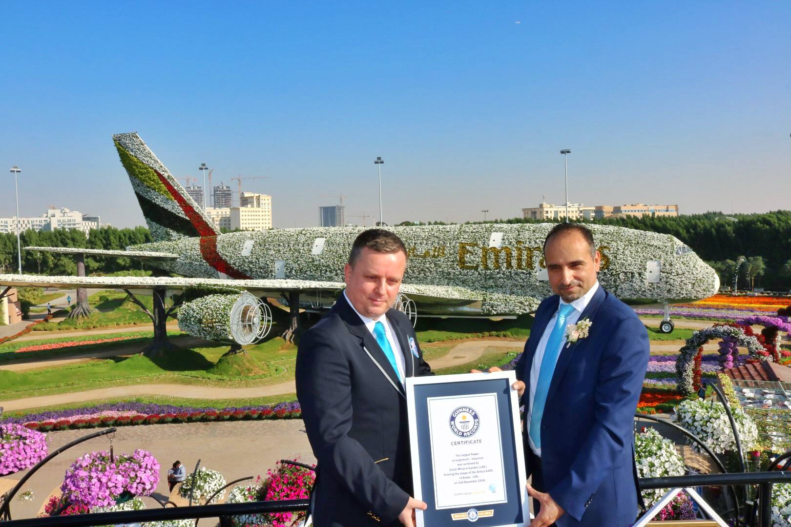 dubai-miracle-garden-guinness-record-florisul